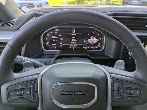 Used 2025 GMC Sierra 1500 Denali w/ Denali Reserve Package AWD/4WD image 28