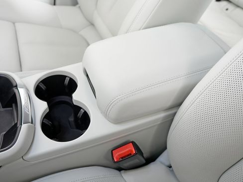 Certified 2023 Porsche Macan S image 29