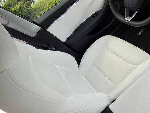 Used 2025 Tesla Model 3 Long Range AWD/4WD image 21