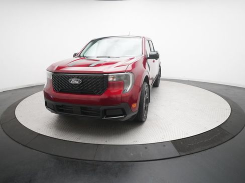 Used 2026 Ford Maverick Lariat w/ Black Appearance Package AWD/4WD image 12