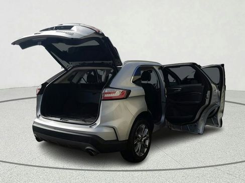 Used 2019 Ford Edge Titanium w/ Cargo Accessory Package FWD image 13