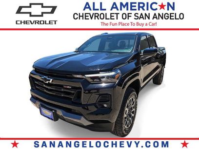Used 2023 Chevrolet Colorado Z71 w/ Z71 Convenience Package 2