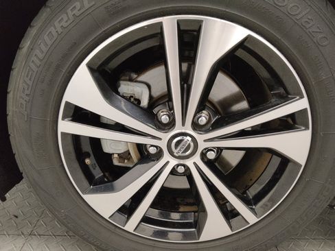 Used 2020 Nissan Sentra SV FWD image 31