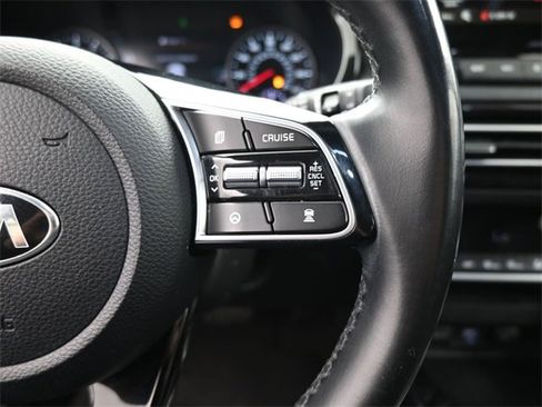 Used 2021 Kia Seltos SX image 28