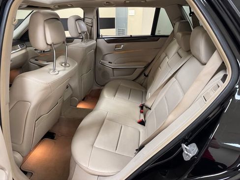 Used 2016 Mercedes-Benz E 350 4MATIC Wagon image 19