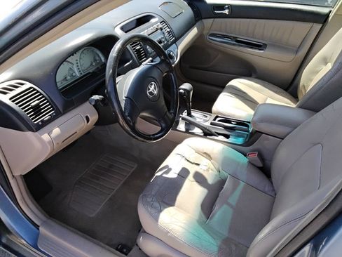 Used 2003 Toyota Camry V6 image 11