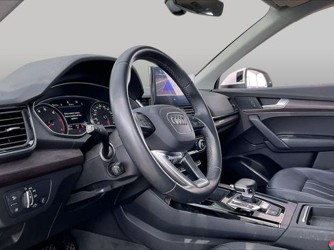 Used 2021 Audi Q5 2.0T Premium AWD/4WD image 17