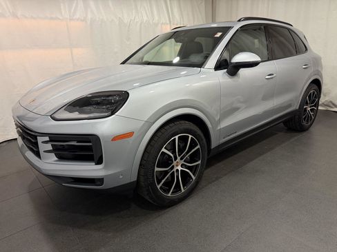 New 2026 Porsche Cayenne image 1