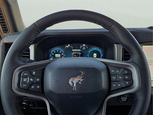 New 2025 Ford Bronco Outer Banks image 19