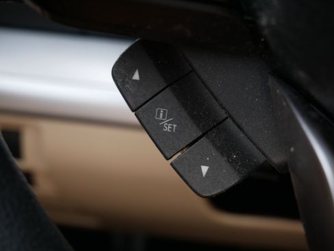 Used 2019 Subaru Outback 2.5i AWD/4WD image 30