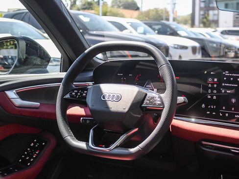Used 2025 Audi S5 Premium Plus w/ Premium Plus Package AWD/4WD image 13