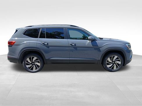 New 2026 Volkswagen Atlas SE FWD image 6