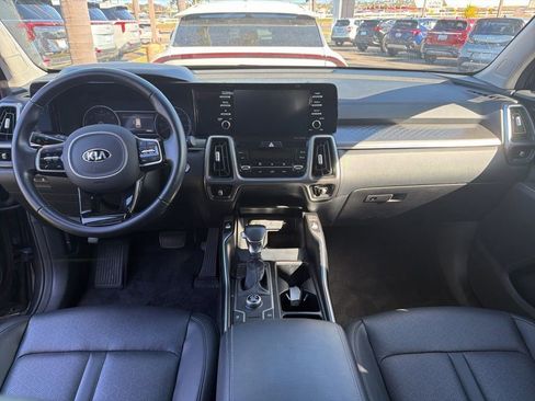 Certified 2021 Kia Sorento S image 7
