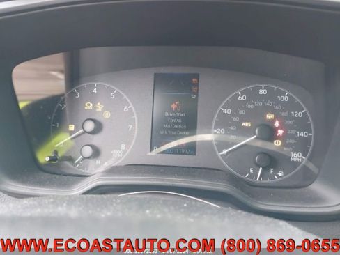Used 2023 Toyota Corolla LE image 11