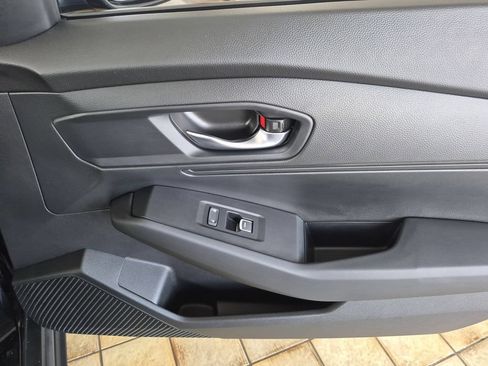 Used 2025 Honda Accord LX image 34