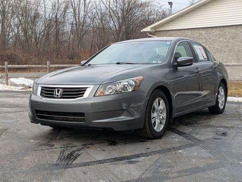 Used 2010 Honda Accord LX-P image 1