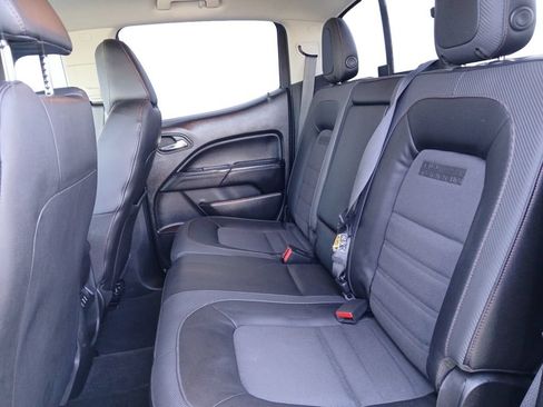 Used 2016 GMC Canyon SLE w/ All Terrain Package AWD/4WD image 22