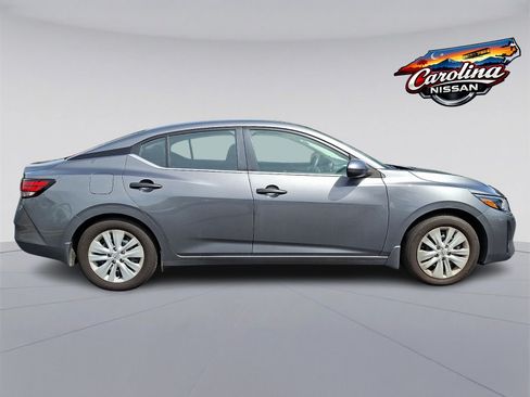 Used 2025 Nissan Sentra S FWD image 7
