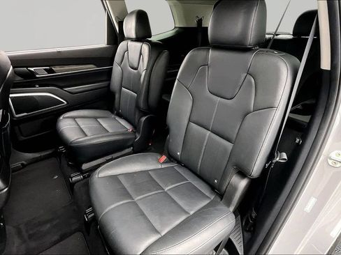 Used 2022 Kia Telluride EX w/ EX Premium Package AWD/4WD image 26