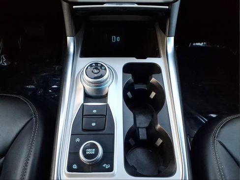 Used 2023 Ford Explorer XLT w/ Equipment Group 202A image 15