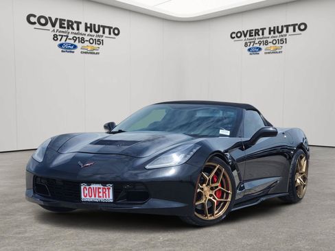 Used 2016 Chevrolet Corvette Stingray Convertible w/ 2LT Preferred Equipment Group RWD image 1