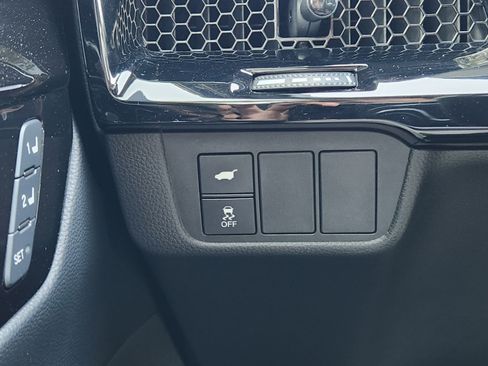 Used 2023 Honda CR-V Sport Touring image 16