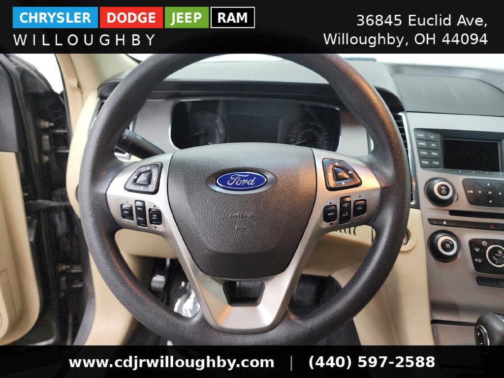 Used 2017 Ford Taurus SE FWD image 17