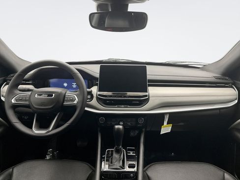 Used 2024 Jeep Compass Limited w/ Elite Group image 14