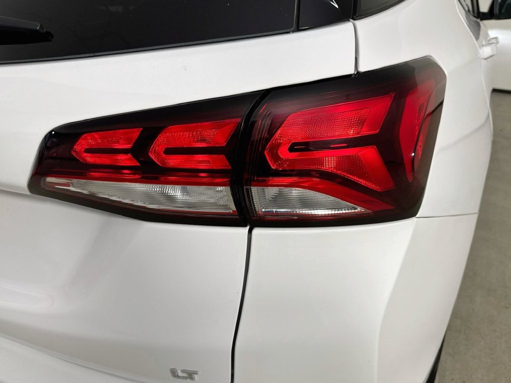 Used 2024 Chevrolet Equinox LT FWD image 32