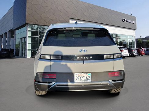 Certified 2023 Hyundai Ioniq 5 SEL RWD image 4