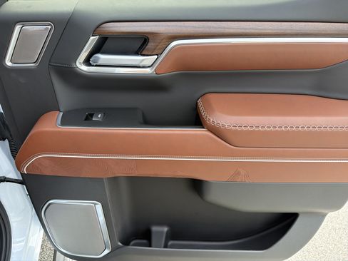 New 2026 GMC Sierra 1500 Denali Ultimate AWD/4WD image 17