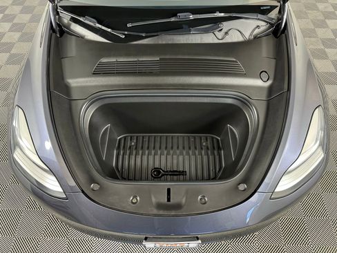 Used 2020 Tesla Model Y Long Range AWD/4WD image 17