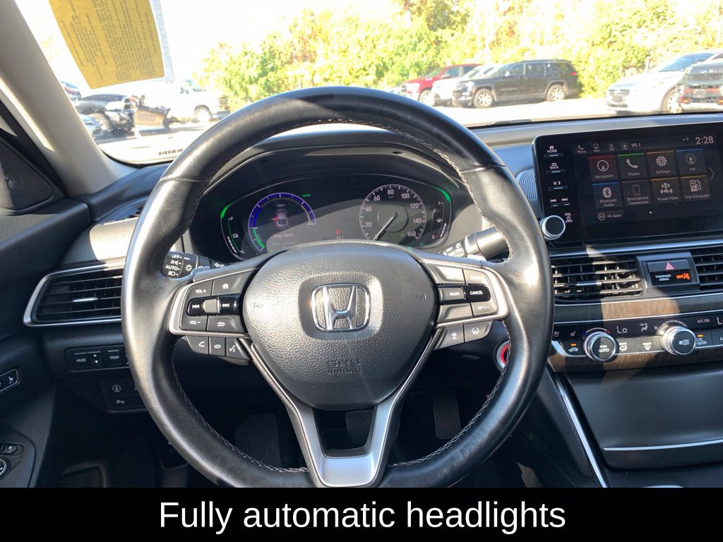 Used 2020 Honda Accord Touring image 16