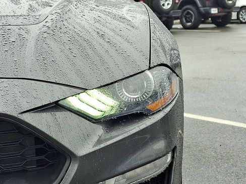 Used 2020 Ford Mustang Premium image 28