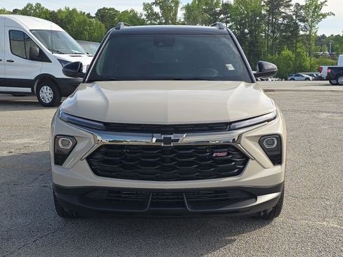 Used 2026 Chevrolet TrailBlazer RS w/ Convenience Package FWD image 8