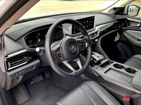 Certified 2026 Acura MDX FWD w/ Technology Package image 17