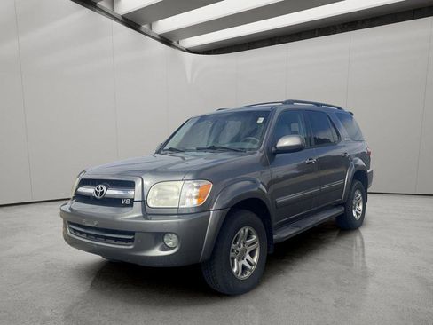 Used 2005 Toyota Sequoia Limited image 1