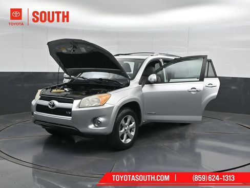 Used 2011 Toyota RAV4 Limited w/ Limited Extra Value Pkg AWD/4WD image 53