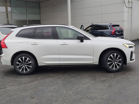 Certified 2023 Volvo XC60 B5 Plus w/ Climate Package image 2