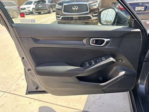 Used 2023 Honda Civic Sport image 19