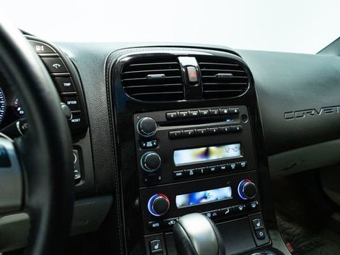 Used 2009 Chevrolet Corvette Coupe w/ Preferred Equipment Group image 24