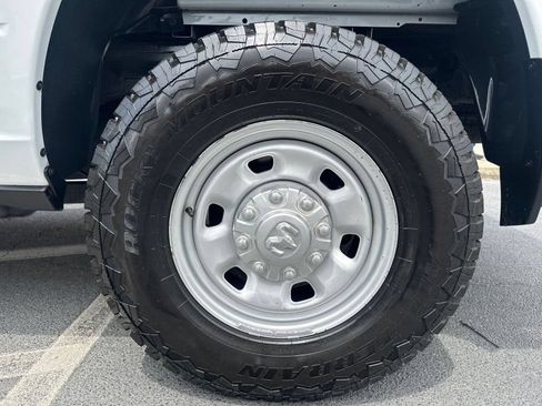 Used 2021 RAM 2500 Tradesman RWD image 10