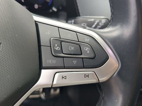 Used 2024 Volkswagen Atlas Cross Sport SEL Premium R-Line AWD/4WD image 32