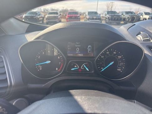 Used 2019 Ford Escape SE image 11