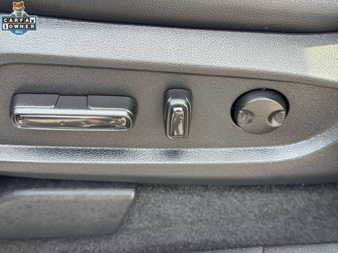 Used 2023 Honda Pilot Touring image 18