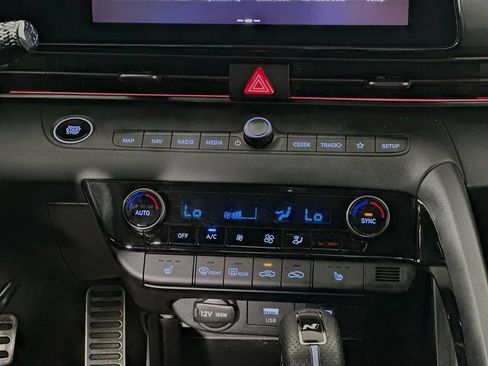 Used 2025 Hyundai Elantra N FWD image 14