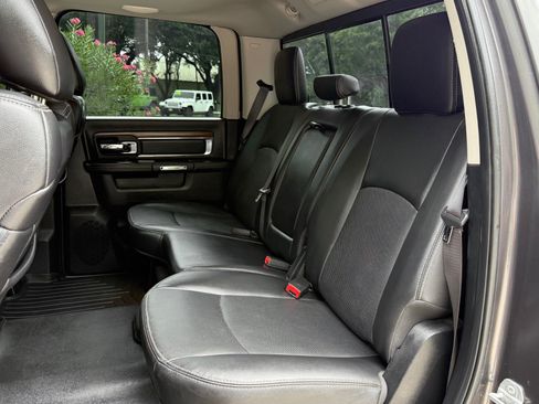 Used 2015 RAM 1500 Laramie w/ Convenience Group AWD/4WD image 42