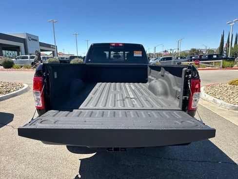 Certified 2024 RAM 2500 Tradesman w/ Chrome Appearance Group AWD/4WD image 17