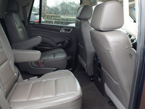 Used 2020 GMC Yukon Denali w/ Denali Ultimate Package image 23