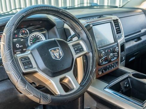 Used 2014 RAM 3500 Laramie image 24